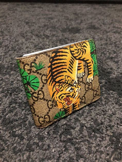 gucci bengal wallet|gucci tiger card holder.